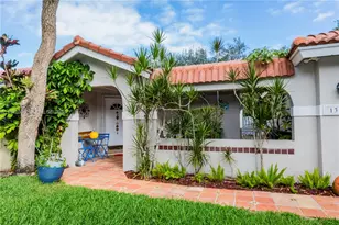 1327 Seagrape Cir, Weston, FL 33326 - Photo 1