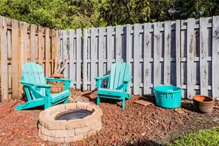 1327 Seagrape Cir, Weston, FL 33326 - Photo 33