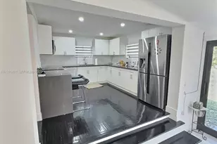 6541 SW 18th St, Miami, FL 33155 - Photo 7