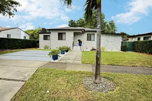 6541 SW 18th St, Miami, FL 33155 - Photo 1