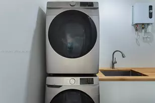 5752 NW 112th Ct, Doral, FL 33178 - Photo 17