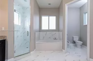 9341 SW 174th St, Palmetto Bay, FL 33157 - Photo 25