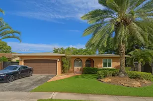 9313 NW 24th Pl, Pembroke Pines, FL 33024 - Photo 1