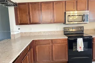 27563 SW 139th Passage, Homestead, FL 33032 - Photo 5