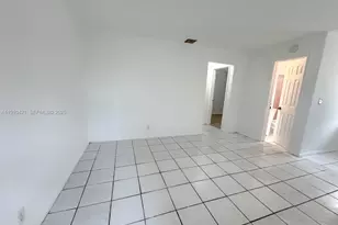 2840 NW 15th Ct, Fort Lauderdale, FL 33311 - Photo 5