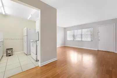 800 SW 131st Ave #108F, Pembroke Pines, FL 33027 - Photo 3