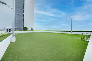 16385 Biscayne Blvd, North Miami Beach, FL 33160 - Photo 27