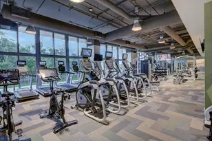 16385 Biscayne Blvd, North Miami Beach, FL 33160 - Photo 33