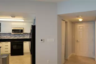 16699 Collins Ave, Sunny Isles Beach, FL 33160 - Photo 23