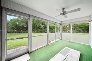 508 Holyoke Ln, Lake Worth, FL 33467 - Photo 9