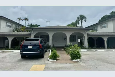 540 SE 2nd Ave #J3, Deerfield Beach, FL 33441 - Photo 5