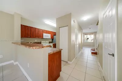 9239 SW 227th St #4, Cutler Bay, FL 33190 - Photo 15