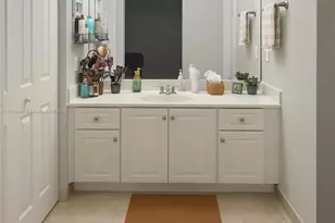 1002 SW 144th Ave, Pembroke Pines, FL 33027 - Photo 7