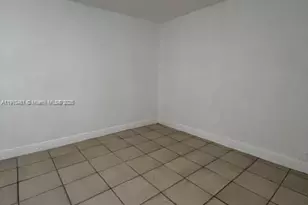 4711 SW 31st Dr, West Park, FL 33023 - Photo 7