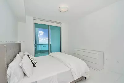 900 Biscayne Blvd #5610, Miami, FL 33132 - Photo 5