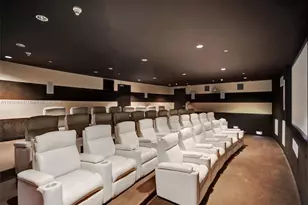 900 Biscayne Blvd, Miami, FL 33132 - Photo 23