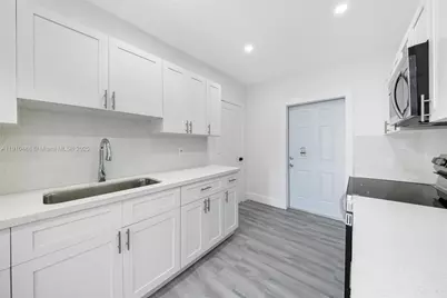 741 NW 77th Ter, Miami, FL 33150 - Photo 9