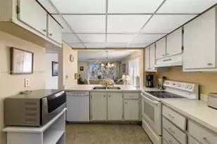 1087 Forest Lakes Dr, Naples, FL 34105 - Photo 13