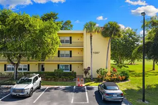 1087 Forest Lakes Dr, Naples, FL 34105 - Photo 35