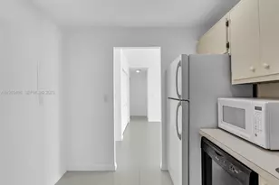 300 Bayview Dr, Sunny Isles Beach, FL 33160 - Photo 53