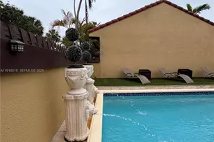 20305 NE 10th Ct, Miami, FL 33179 - Photo 13