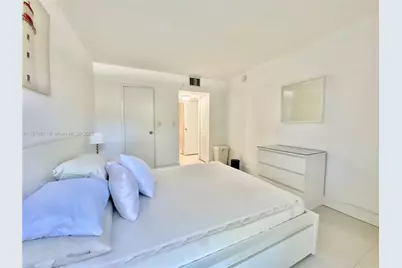 210 172nd St #135, Sunny Isles Beach, FL 33160 - Photo 7