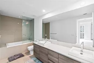 1080 Brickell Ave, Miami, FL 33131 - Photo 13