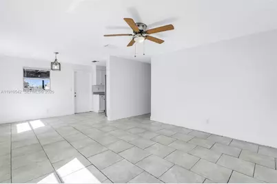 1296 W 36th St, Riviera Beach, FL 33404 - Photo 3