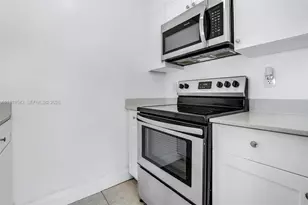 1296 W 36th St, Riviera Beach, FL 33404 - Photo 9