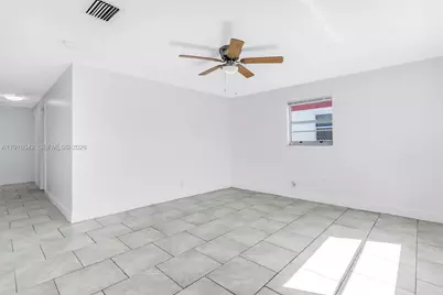 1296 W 36th St, Riviera Beach, FL 33404 - Photo 11