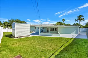 9851 Jamaica Dr, Cutler Bay, FL 33189 - Photo 29