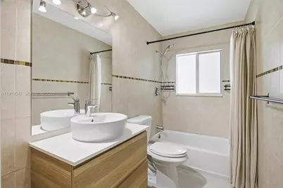 5250 SW 96th Ave, Miami, FL 33165 - Photo 21