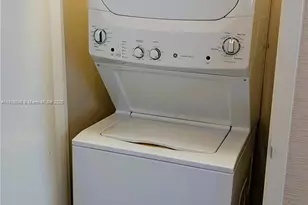 18001 Collins Ave, Sunny Isles Beach, FL 33160 - Photo 7