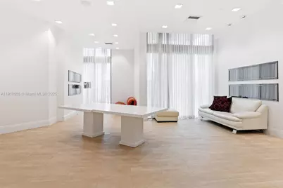 350 S Miami Ave #1805, Miami, FL 33130 - Photo 35