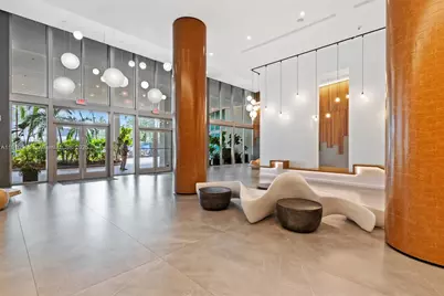 350 S Miami Ave #1805, Miami, FL 33130 - Photo 3