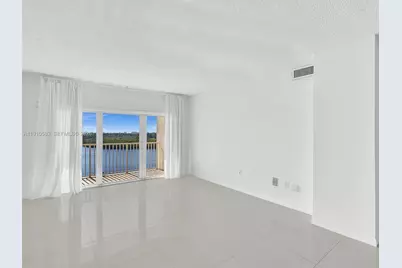 300 Bayview Dr #902, Sunny Isles Beach, FL 33160 - Photo 33