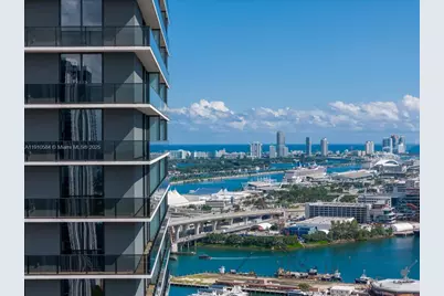 398 NE 5th St #1811, Miami, FL 33132 - Photo 31