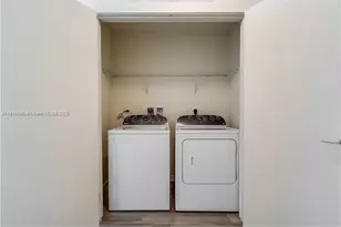 999 SW 1st Ave, Miami, FL 33130 - Photo 9