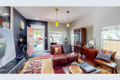 561 NW 53rd St, Miami, FL 33127 - Photo 9