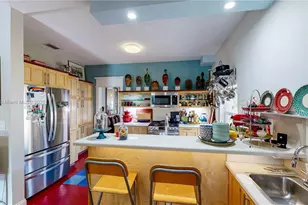 561 NW 53rd St, Miami, FL 33127 - Photo 17