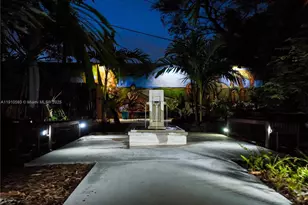 561 NW 53rd St, Miami, FL 33127 - Photo 65