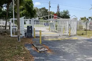 11307 SW 200th St, Miami, FL 33157 - Photo 17
