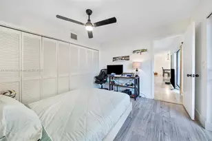 11913 SW 11th Ct, Davie, FL 33325 - Photo 5