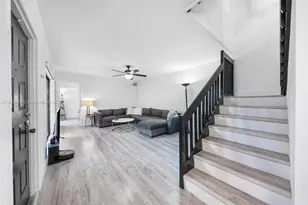 11913 SW 11th Ct, Davie, FL 33325 - Photo 7