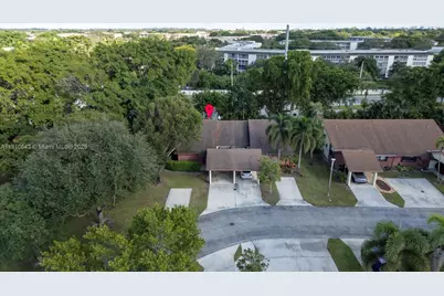 1858 Tamarind Ln, Coconut Creek, FL 33063 - Photo 35