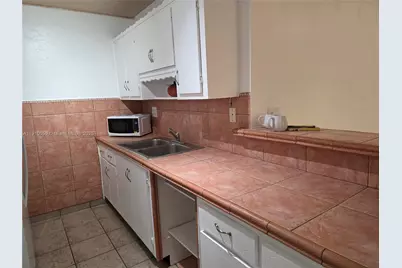 10399 N Kendall Dr #AA8, Miami, FL 33176 - Photo 7