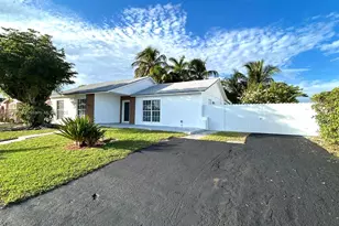 14211 SW 286th St, Homestead, FL 33033 - Photo 3