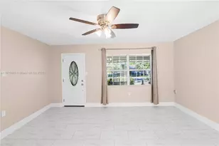 327 Mongomery Ave, Fort Myers, FL 33905 - Photo 17