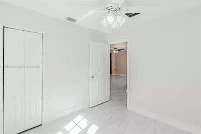 327 Mongomery Ave, Fort Myers, FL 33905 - Photo 29