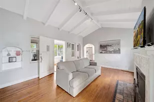 619 NE 87th St, Miami, FL 33138 - Photo 5